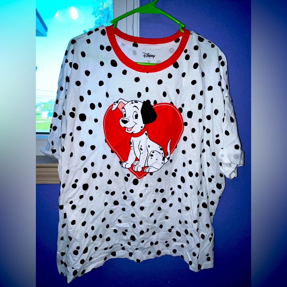 Hot Topic size 1 Disney Dalmatian shirt. Never worn. NWT!